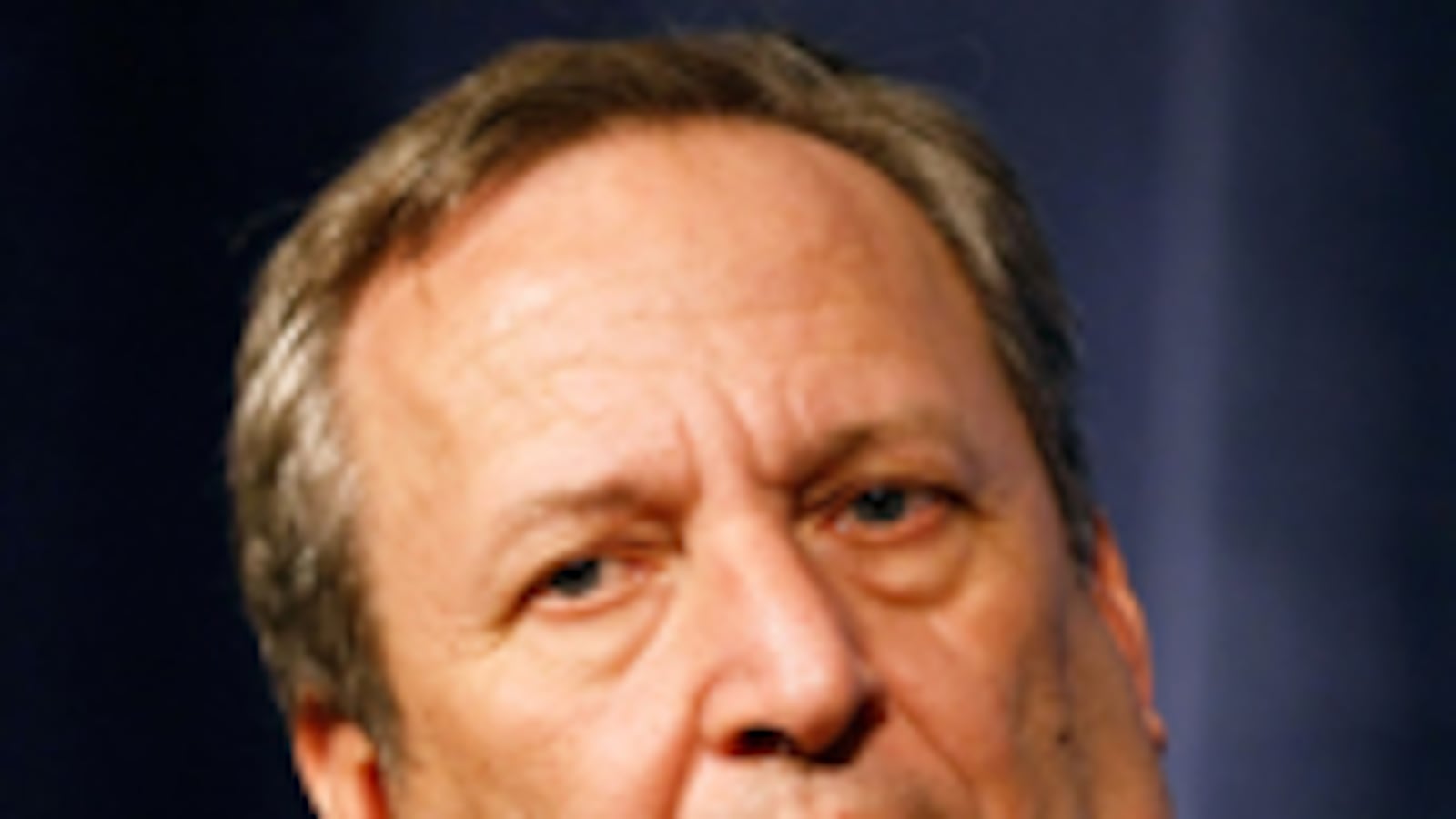 articles/2010/09/22/lawrence-summers-exit-after-he-leaves-more-bawling/tk-larry-summers_128522_vuehjn