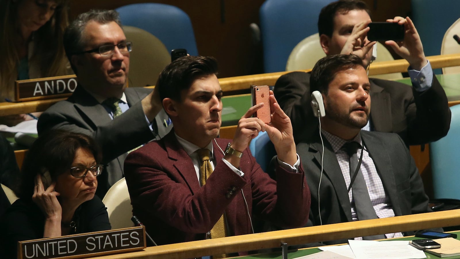 articles/2013/05/16/why-now-is-the-time-for-diplomacy-in-syria/usun-syria-openz_lmalqu