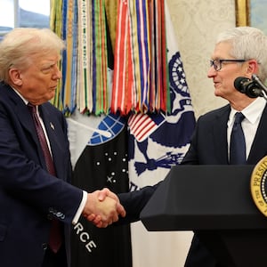 Donald Trump and Tim Cook