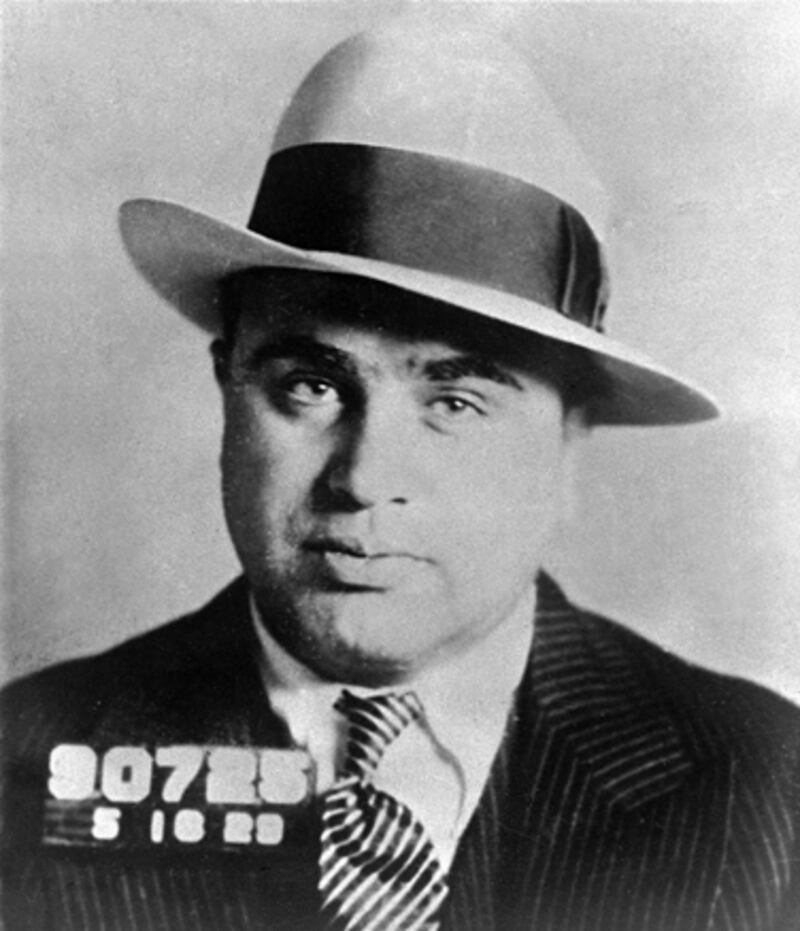 galleries/2009/08/03/famous-tax-evaders/tax-evaders---capone_azacxg