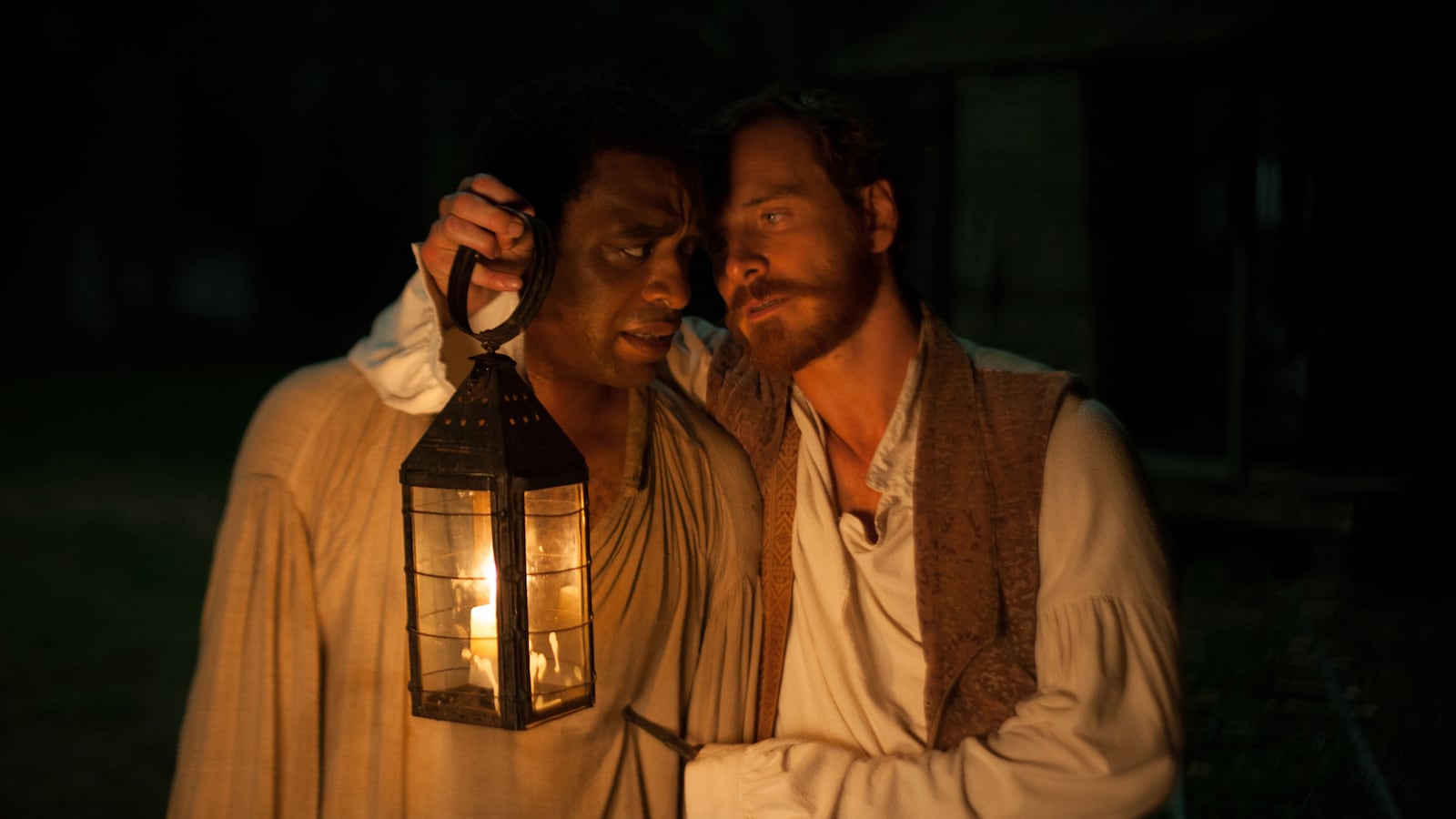 articles/2013/08/31/12-years-a-slave-starring-chiwetel-ejiofor-and-michael-fassbender-is-mesmerizing/130831-12-years-slave-stern-tease_bfmj7w