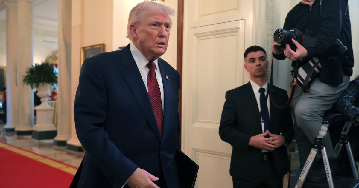 Trump, 79, Smears Makeup on Decaying Hand Trump, 79, Smears Makeup on Decaying Hand