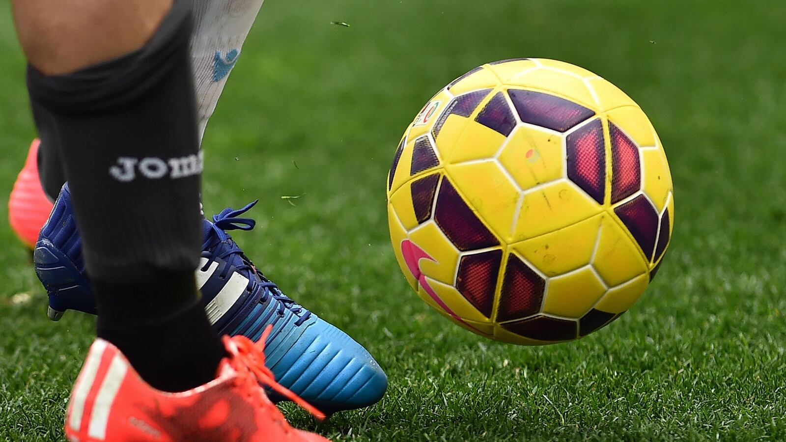 cheats/2015/03/13/soccer-player-jailed-for-killing-referee/150313-soccer-cheat_drzftd