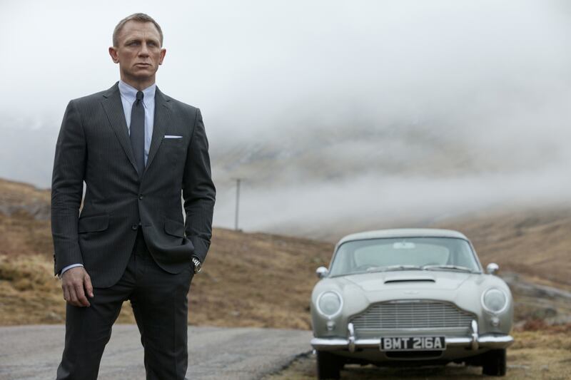 articles/2012/11/09/is-skyfall-the-best-and-gayest-james-bond-movie-yet/skyfall-stern-setoodeh-tease_idaqwu