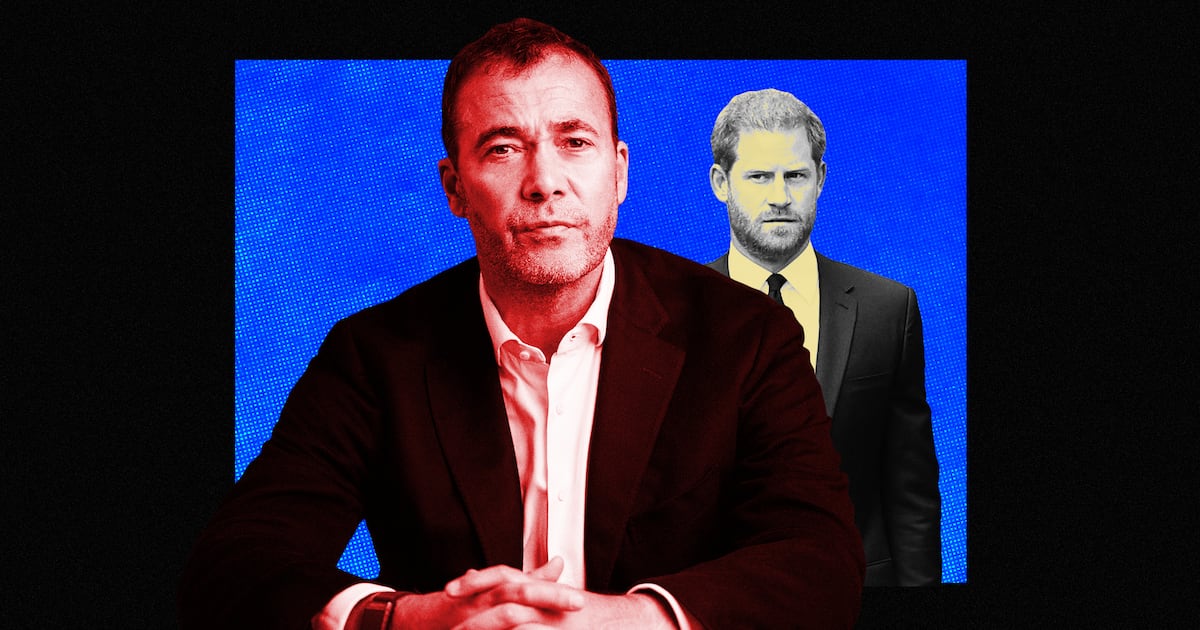 Washington Post CEO Will Lewis: Ask Me Anything Except About That Phone ...