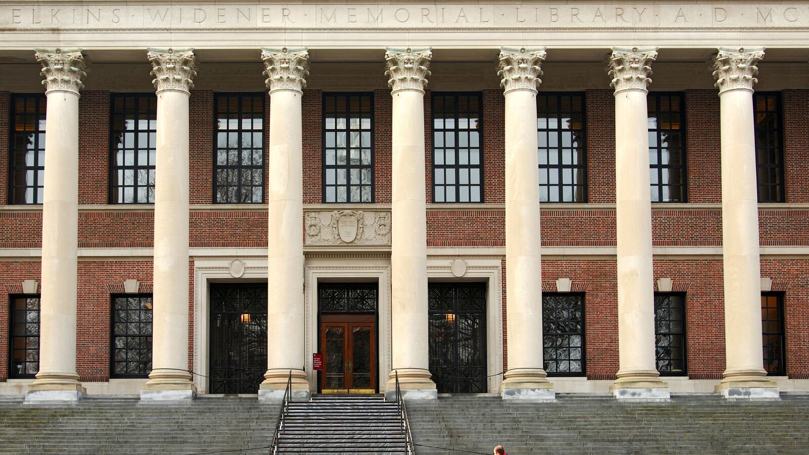 articles/2016/05/26/harvard-s-exclusive-final-clubs-bow-to-change/160526-crocker-harvard-campus-tease_kfirk0