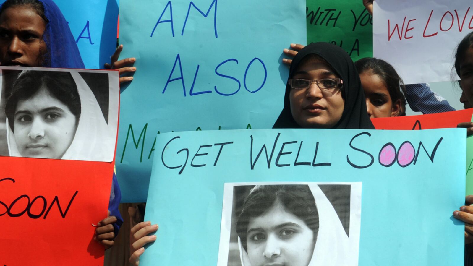 cheats/2012/10/17/malala-out-of-coma/malala-wakes-up-cheat_hcoa81