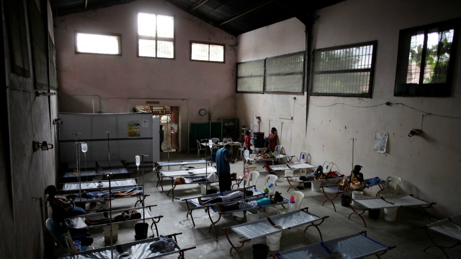 cheats/2016/08/17/u-n-admits-to-role-in-haiti-cholera-outbreak/160818-haiti-un-cholera-cheat_g8xvuv