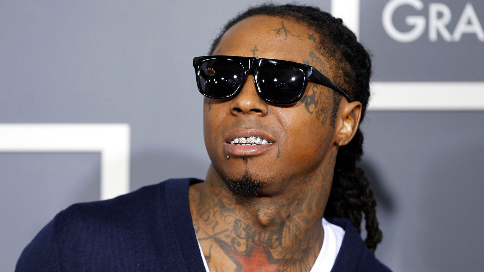 cheats/2015/07/16/cops-young-thug-plotted-to-kill-lil-wayne/150716-lil-wayne-tease_tclf4z