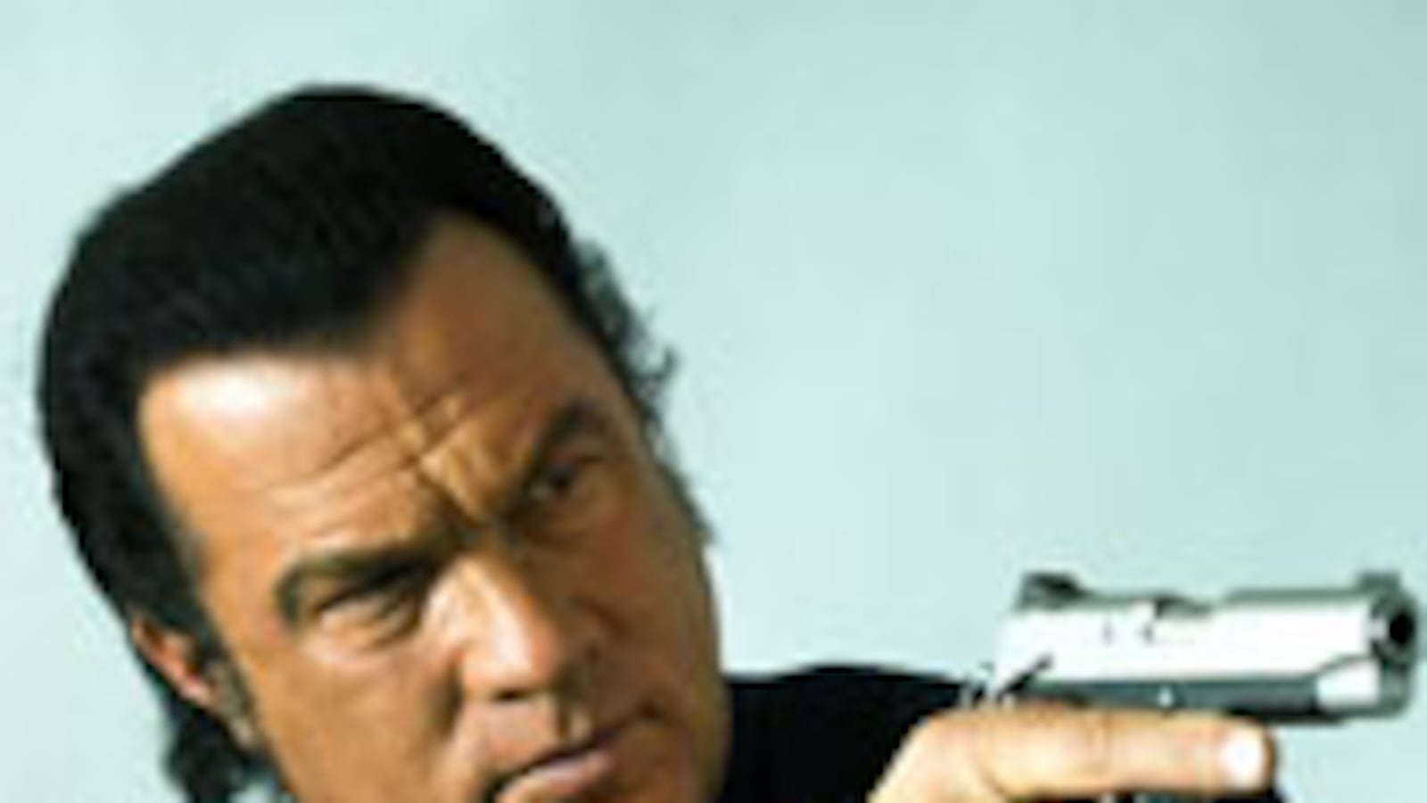 articles/2010/04/18/steven-seagal-under-siege/connolly-steven-seagal_94228_dvyrlh