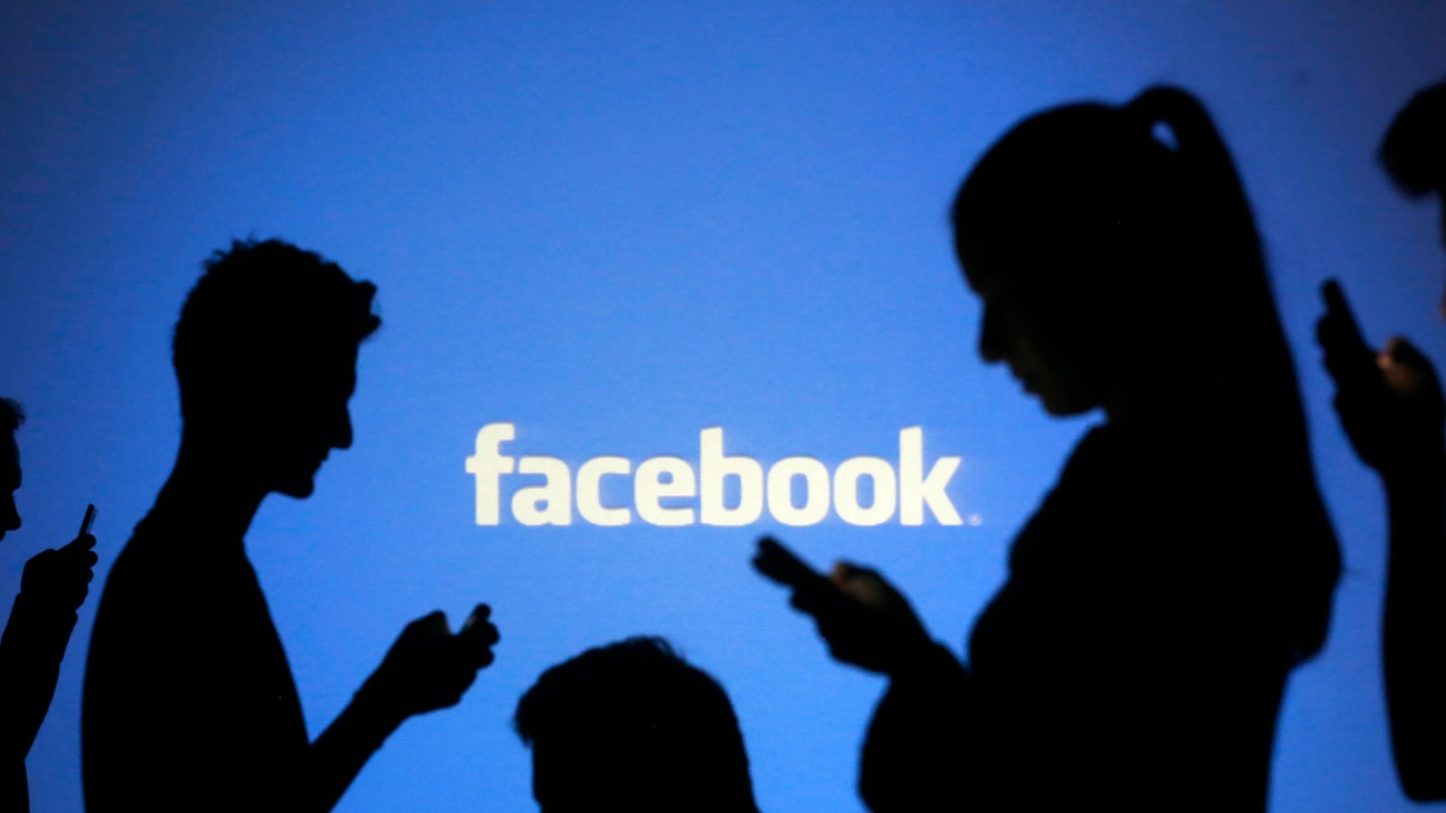 cheats/2017/04/27/facebook-to-take-action-against-gov-t-sponsored-info-campaigns/170427-facebook-govt-cheat_mdsh4x