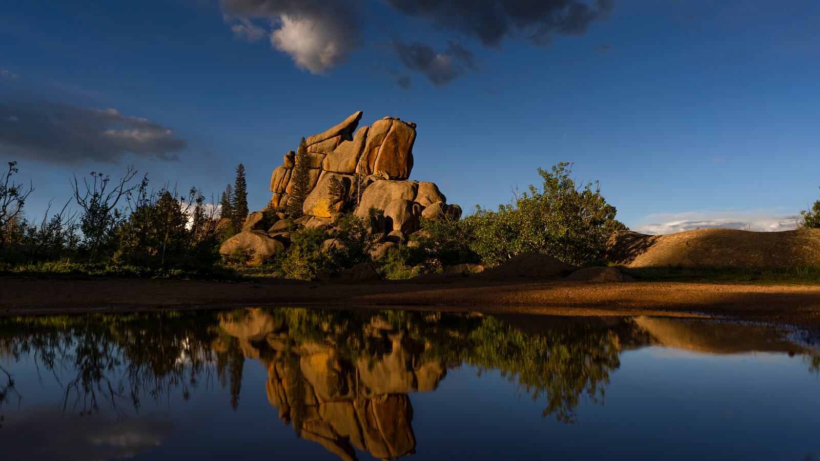 Rock formations in Medicine Bow-Routt National Forest near Cheyenne, Wyoming.