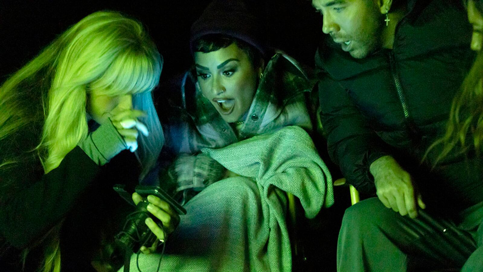 210930-bradley-unidentified-tease_k932r3