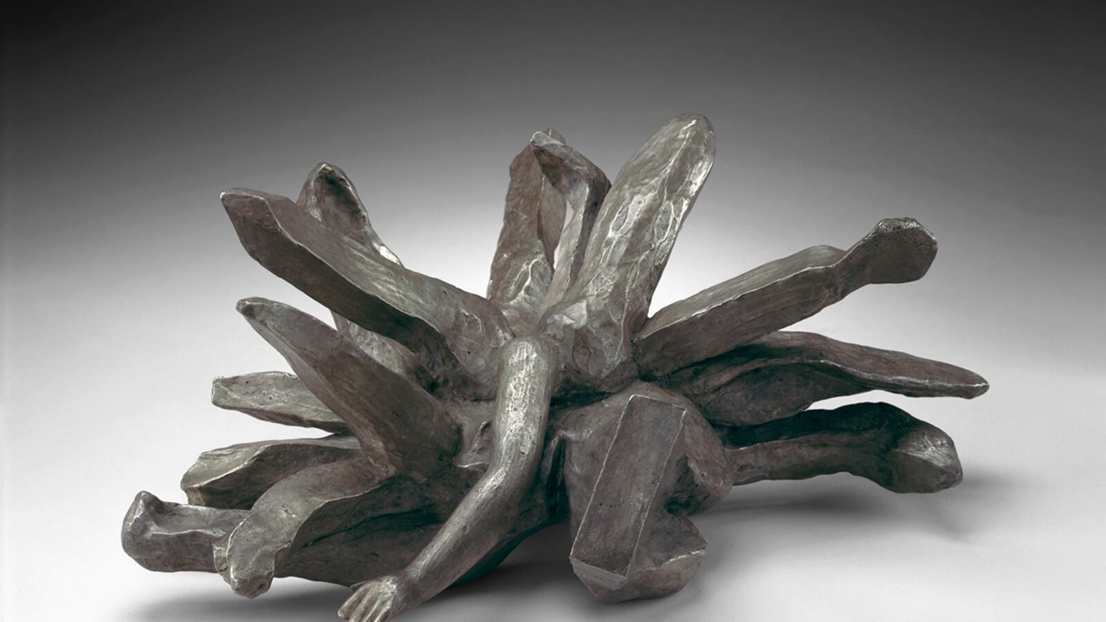 galleries/2011/09/07/artists-for-haiti-at-david-zwirner-gallery/art-for-haiti-tease_hjf7yi