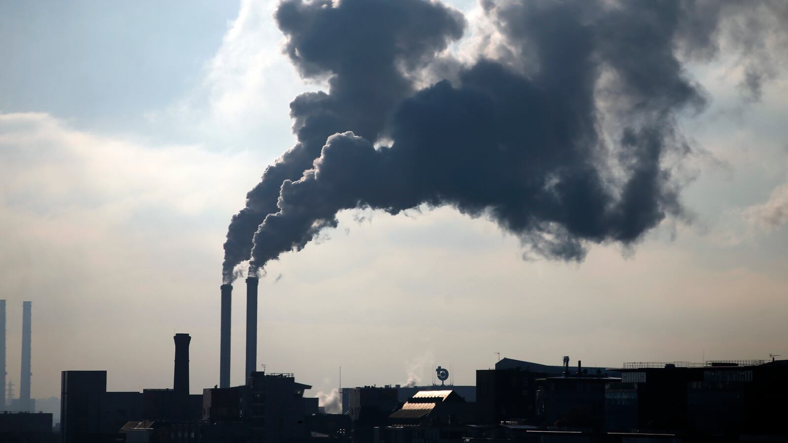 2015-11-23T120000Z_815018565_PM1EBBN0ZIZ01_RTRMADP_3_CLIMATECHANGE-SUMMIT-FRANCE_dmx3fp