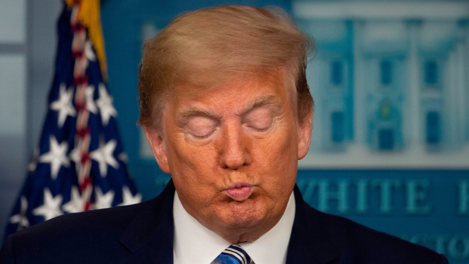 TOPSHOT - US President Donald Trump speaks during a Coronavirus Task Force press briefing at the White House in Washington, DC, on April 19, 2020. (Photo by JIM WATSON / AFP) (Photo by JIM WATSON/AFP via Getty Images)