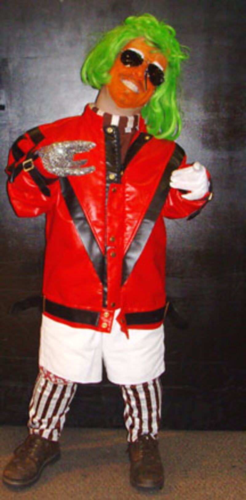 galleries/2009/10/13/michael-jackson-impersonators/michael-jackson---wee-matt-mcarthy_xftpxn