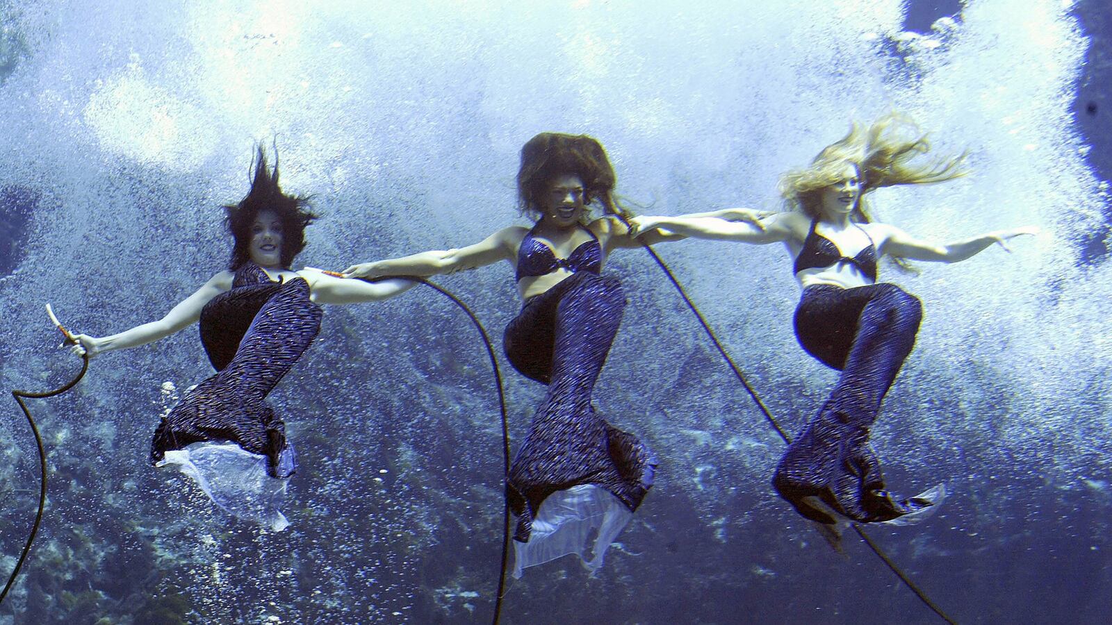 190521-oconnor-weeki-wachi-tease_jyiyfn