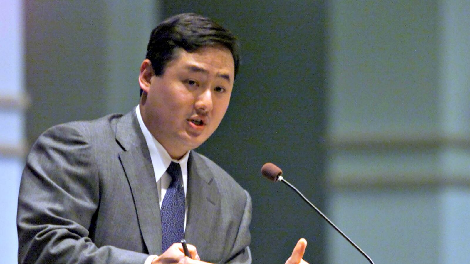 cheats/2017/02/06/john-yoo-trump-has-gone-too-far/170206-john-yoo-trump-cheat_h7p50d