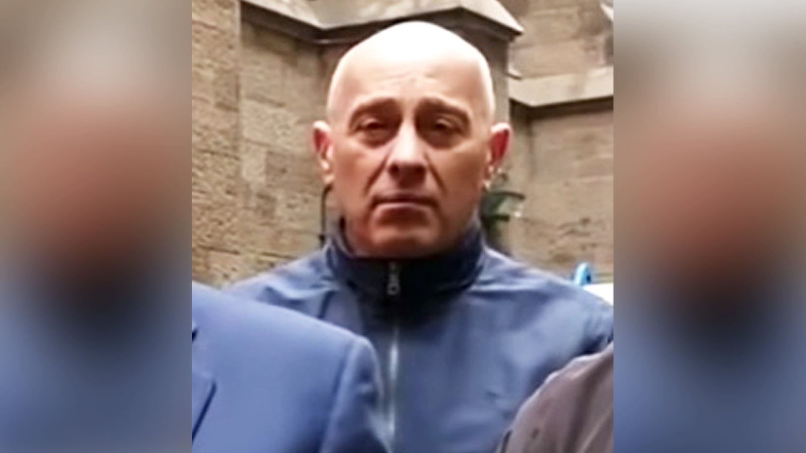 220511-serbia-mob-tease-01_g9yfpy