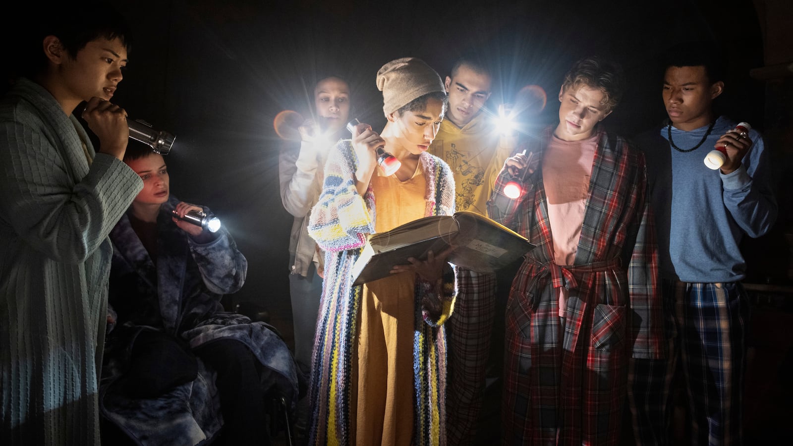 221007-midnight-club-tease_h6cxkj