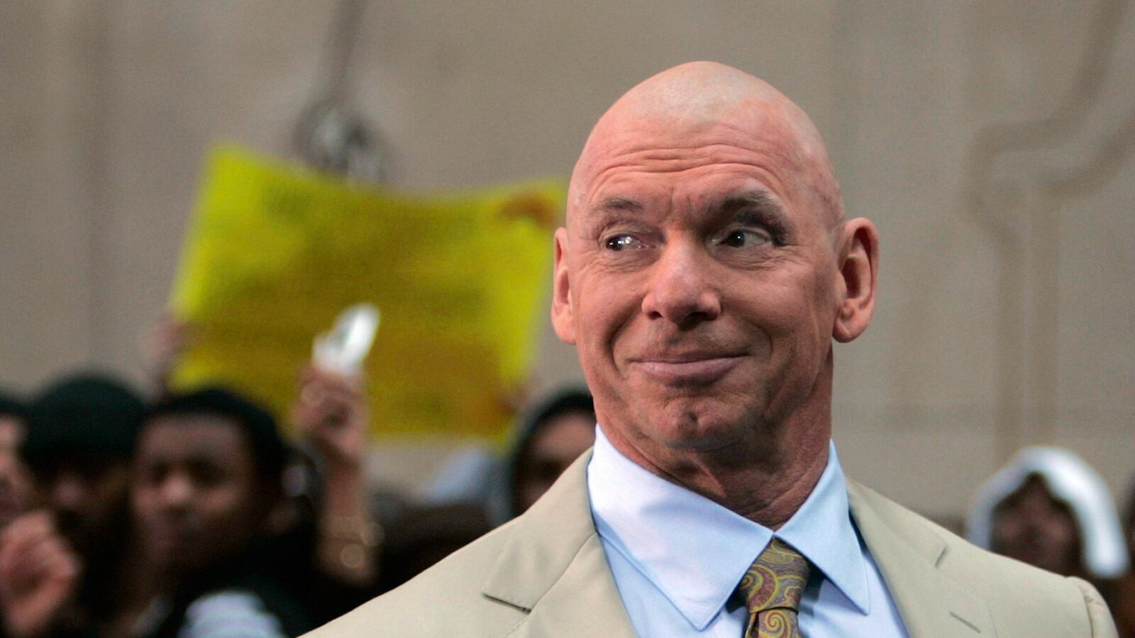 cheats/2015/04/10/brain-damaged-wrestlers-sue-wwe/150410-wwe-cheat_v9wv0k