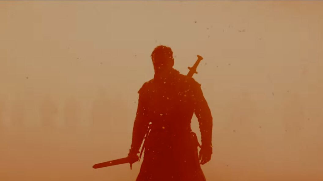 videos/2015/09/01/michael-fassbender-leads-a-heavyweight-macbeth/150901-viralvid-macbeth-tease_ej1or1