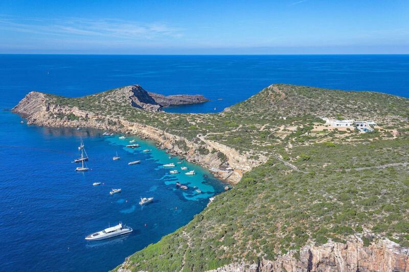 210511_OMG_Ibiza_02_dnqcre