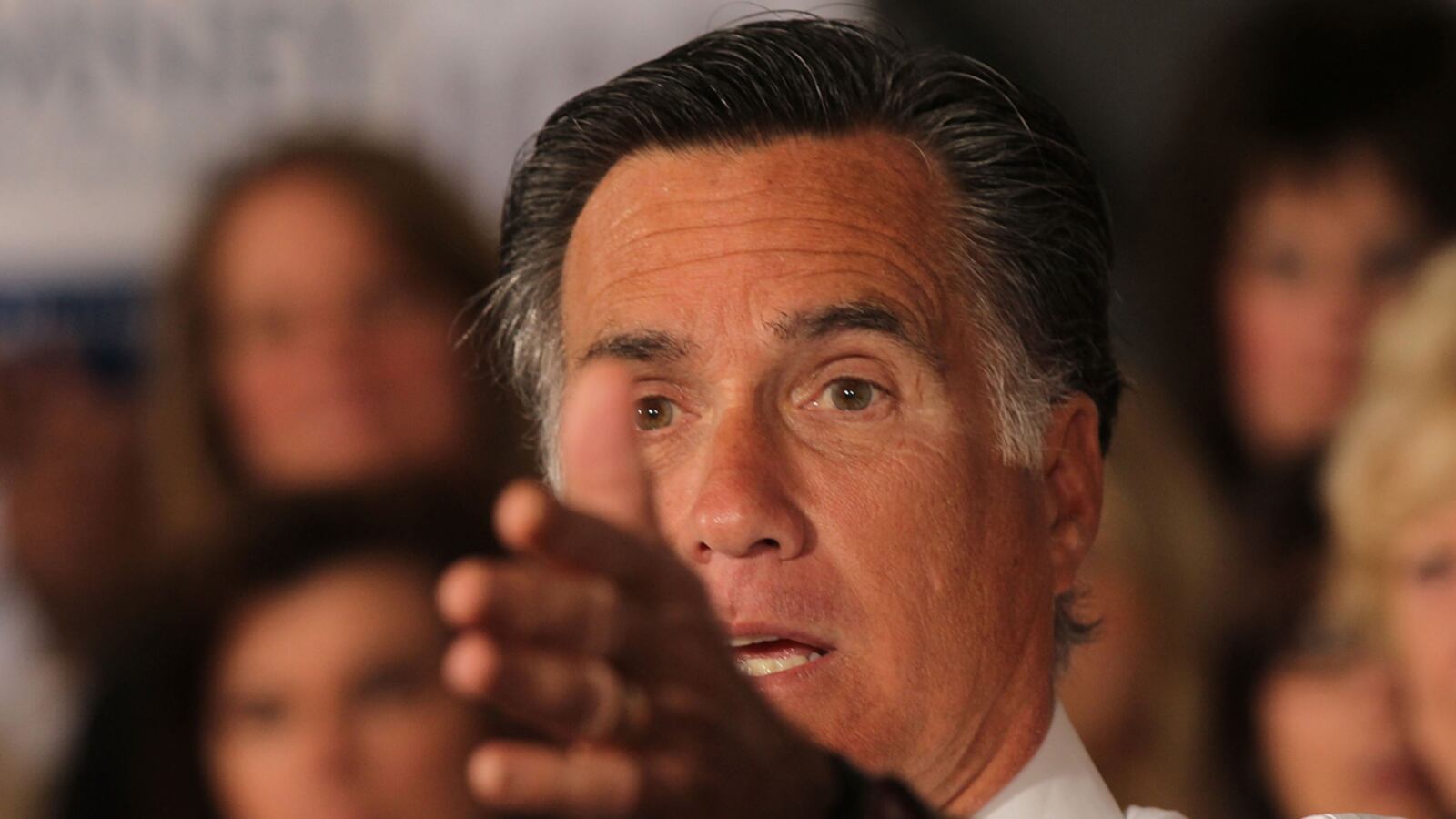 cheats/2012/04/16/romney-heard-plotting-to-cut-agencies-tax-deductions/romney-economy-challenge-mckinnon_nr0mgj