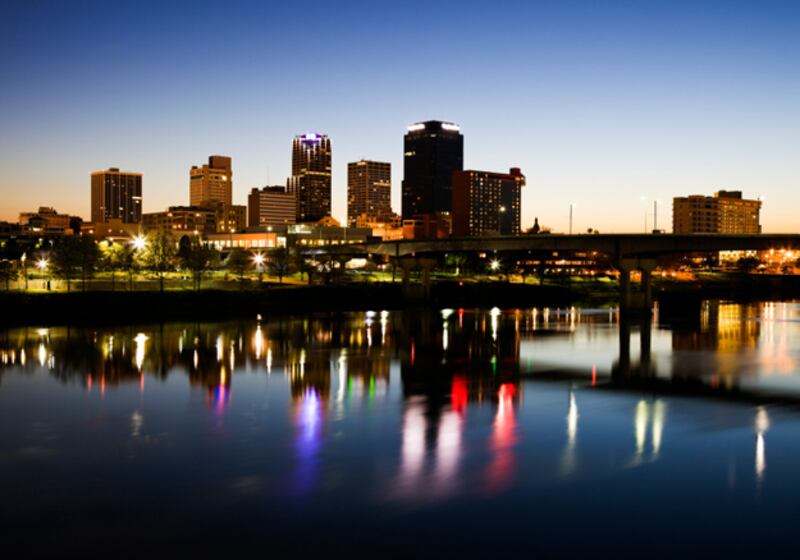 galleries/2010/10/11/the-most-hypocritical-states/cities-start-over---little-rock-ar_vvi74a