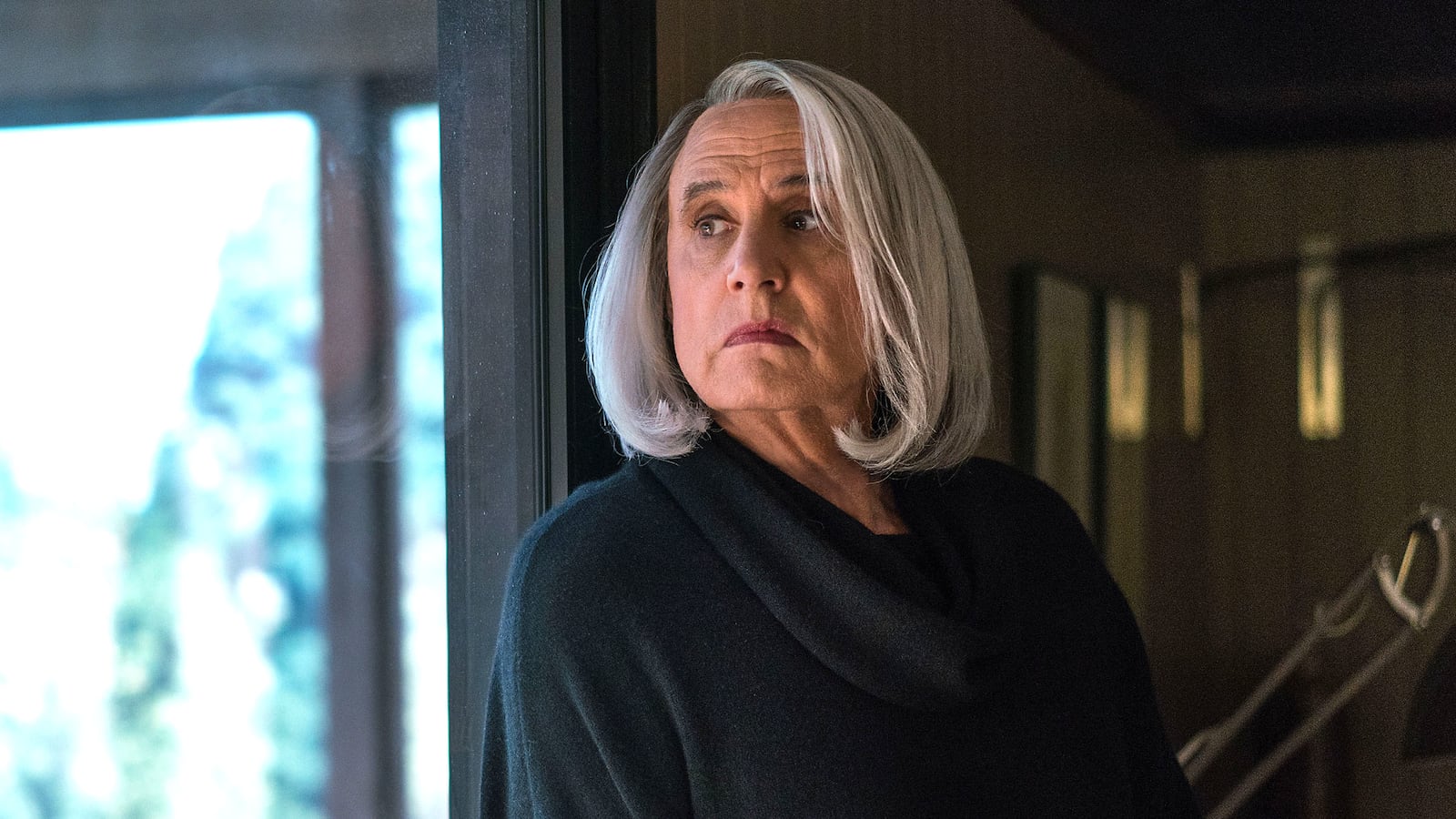 171120-fallon-transparent-tease_vhvii6