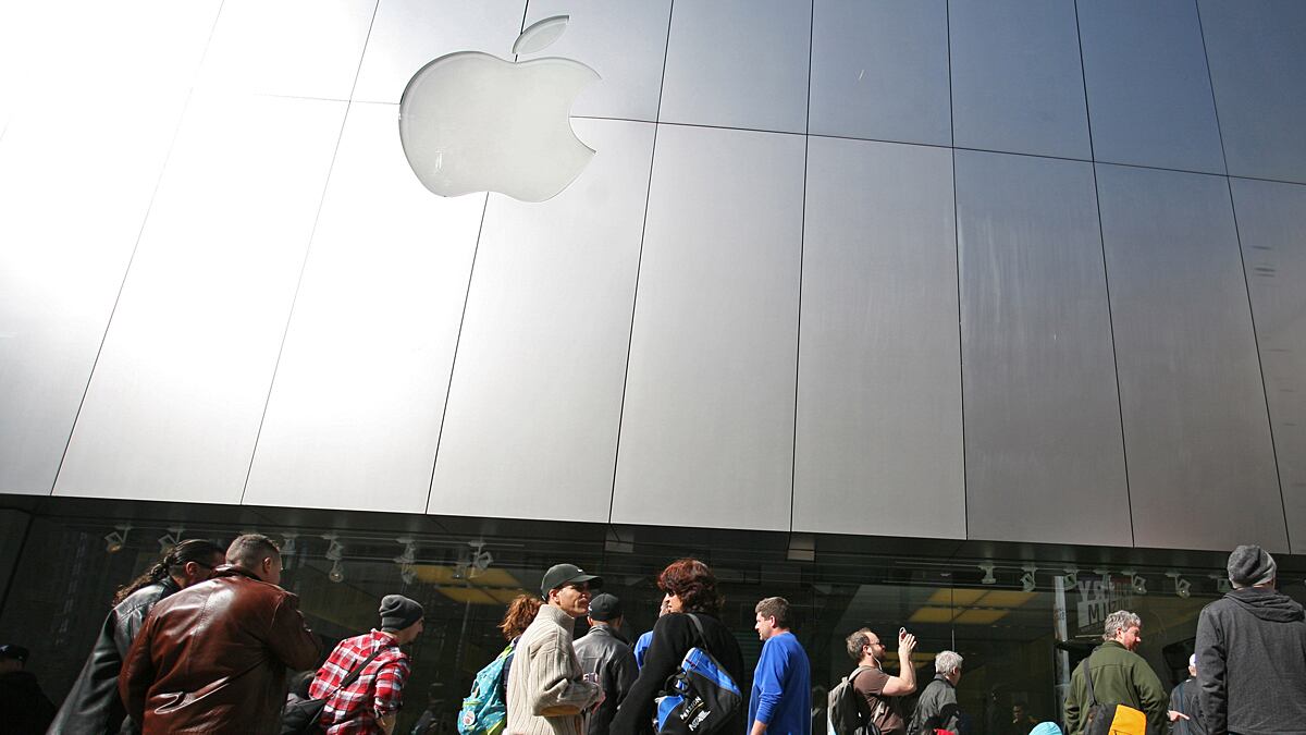 articles/2011/06/06/ios-5-icloud-announcement-apple-s-magic-act/apple-ios5-cloud-lyons_r6fs4u