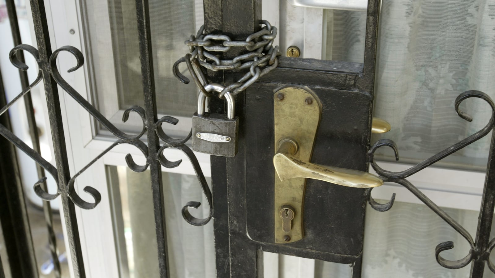 2004-09-16T000000Z_2090654382_RP5DRHYYHHAA_RTRMADP_3_IRAQ_eduah4