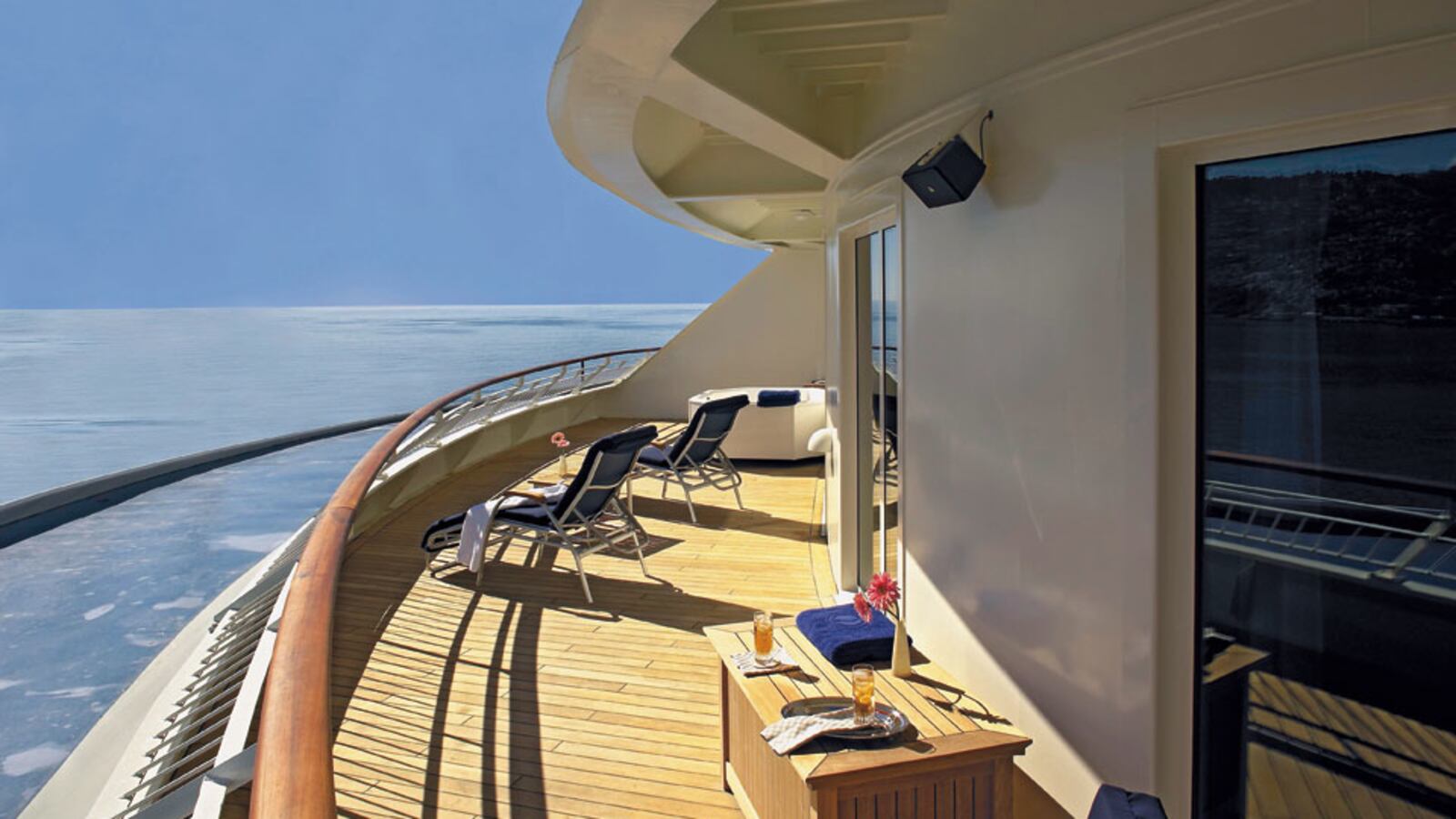 galleries/2010/08/17/world-s-most-luxurious-homes/christies-great-estates-12_dny28p