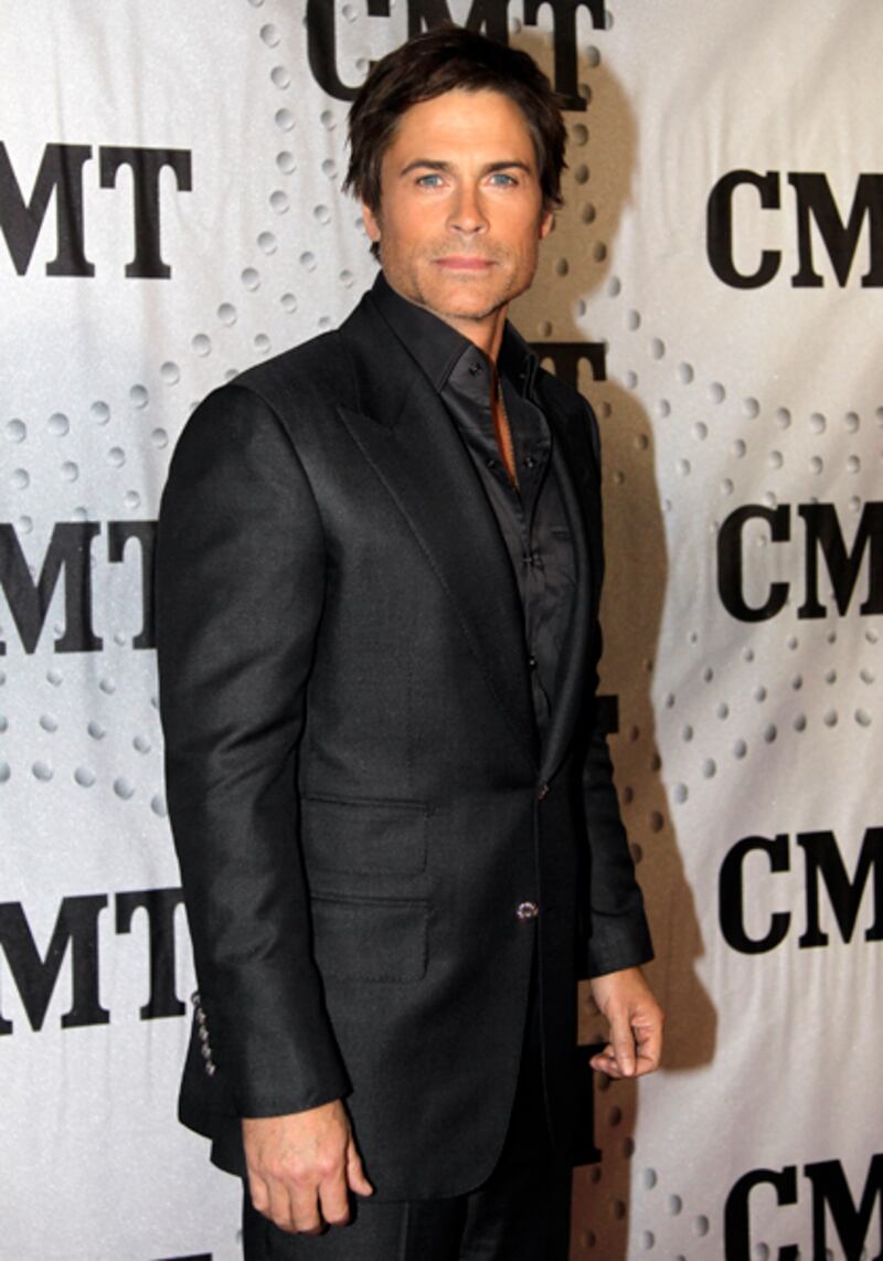 galleries/2012/05/26/sharon-stone-naomi-campbell-more-stars-who-abuse-the-help-photos/rob-lowe-help-abuse_lyf8w3