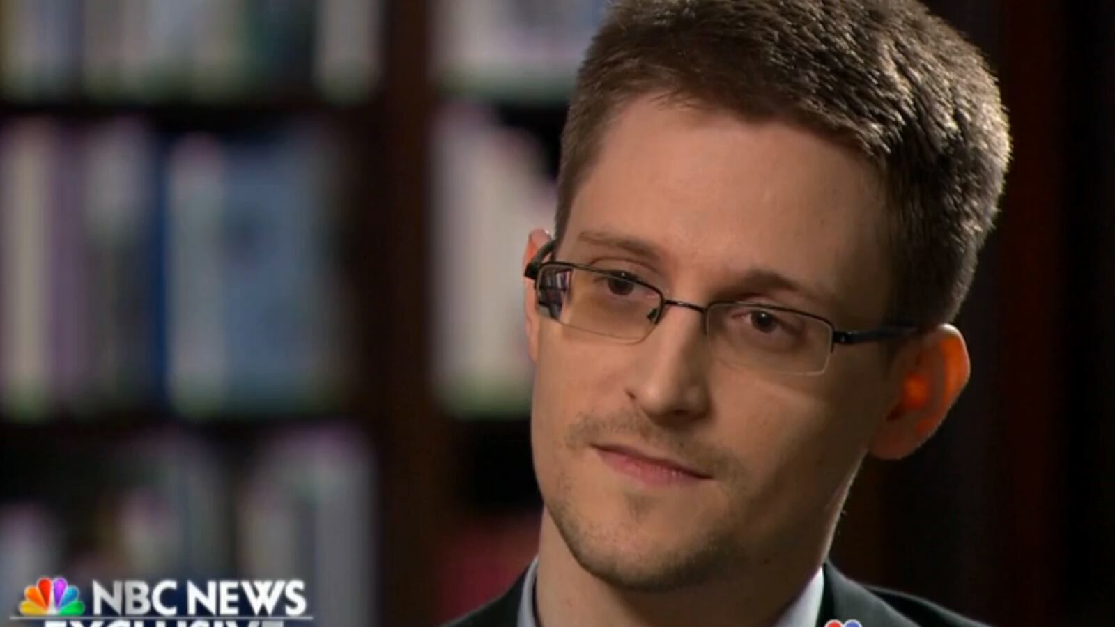 cheats/2014/05/29/snowden-u-s-stranded-me-in-russia/140529-snowden-interview-cheat_rc2xkj