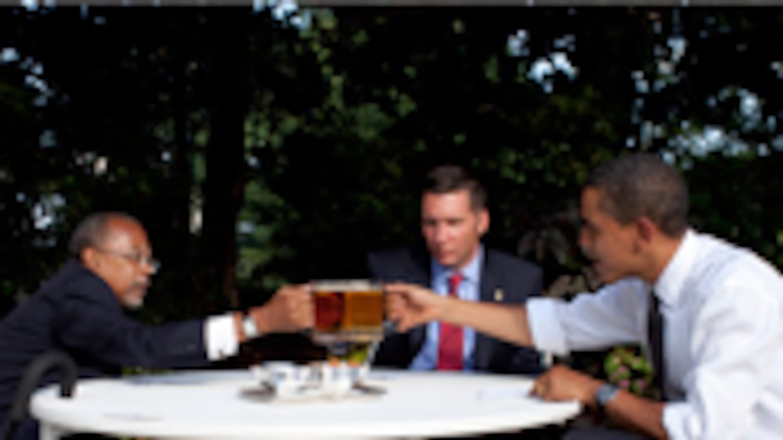 articles/2009/07/31/lessons-of-the-beerfest/toure-beer-summit_40881_cujbbl