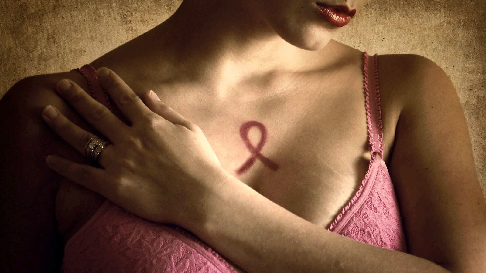 171121-hfc-breast-cancer-tease_hohwle