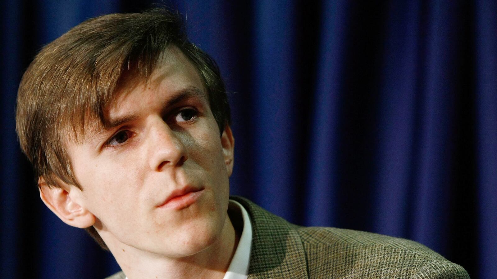 cheats/2014/05/21/james-o-keefe-strikes-again/140521-james-okeefe-cheat_x8ervn