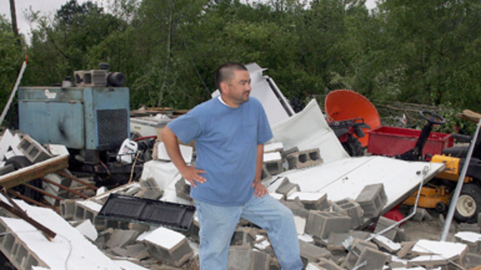 cheats/2011/04/27/storms-rip-through-south-for-second-day/alabam-storms_mkowyc