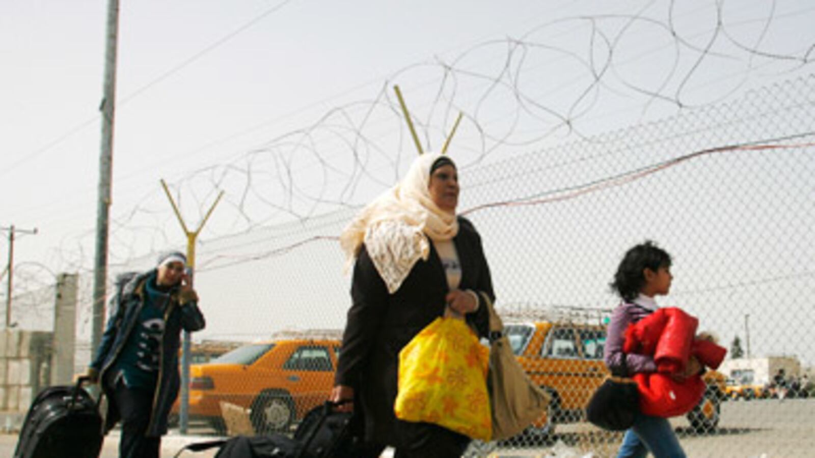 cheats/2011/05/25/egypt-will-open-gaza-crossing/egypt-border-crossing_yisfu2