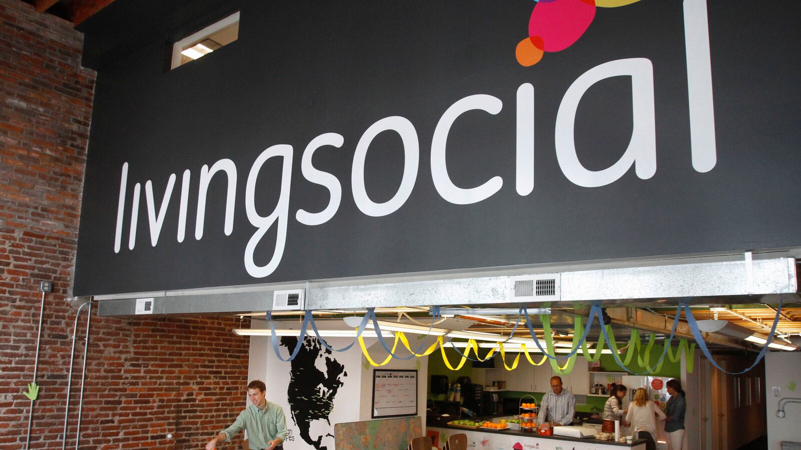 cheats/2013/04/27/livingsocial-falls-victim-to-cyberattack/130427-livingsocial-hacked-cheat_zjkjmt