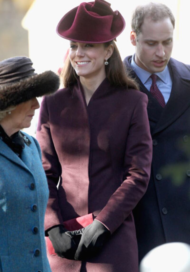 articles/2012/10/10/kate-wears-coat-from-last-christmas-on-solo-newcastle-visit/kate-burgundy_ygyk3p