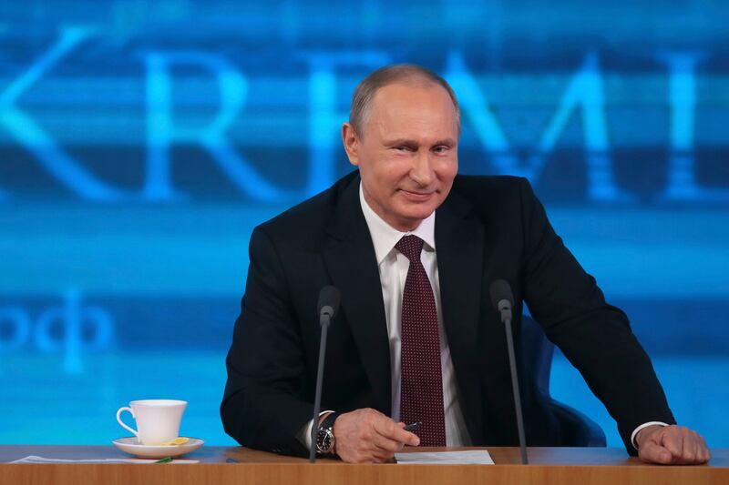 articles/2014/03/14/with-last-media-critics-blocked-putin-silences-the-russia-press/140314-soldatov-putin-tease_k75aud