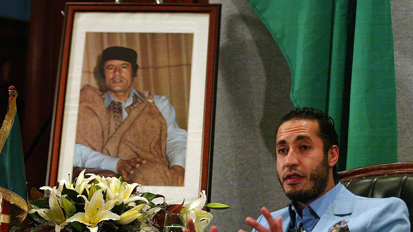 cheats/2012/07/04/saadi-gaddafi-avoids-extradition-in-niger/gaddafi-son-wanted-niger-cheat_yyphoc