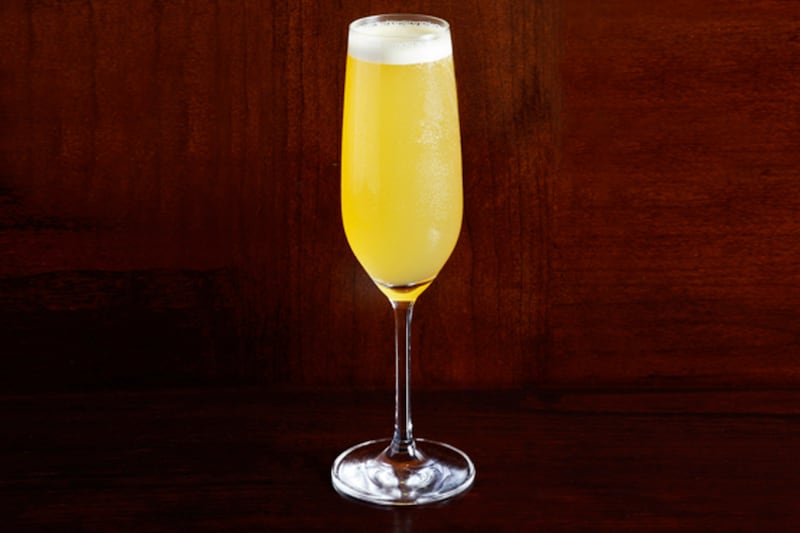 articles/2017/02/15/the-best-st-patrick-s-day-cocktails/171213-Joan-Of-Arc-tease_ufltma