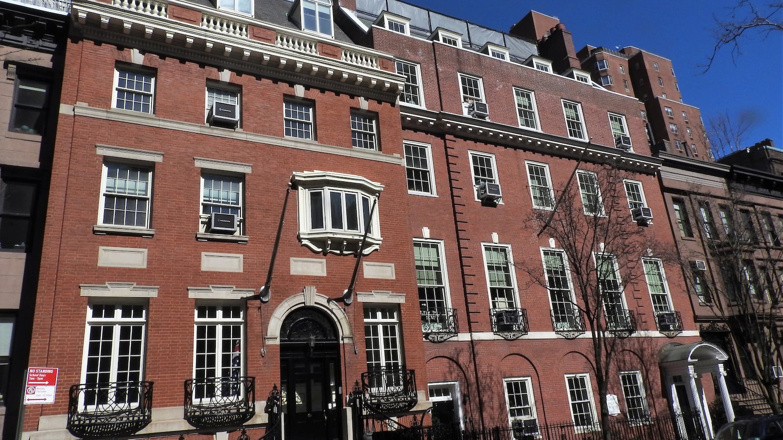 Dalton_53_E91_St_sunny_b_jeh_xyyp0t