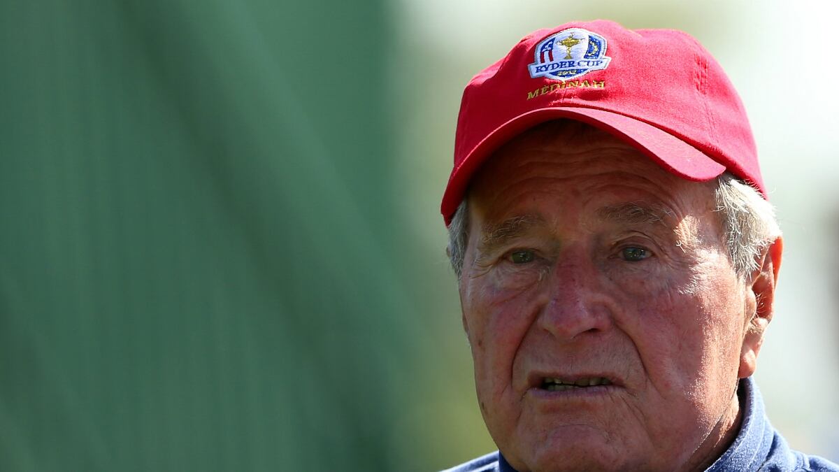 cheats/2012/12/09/george-h-w-bush-remains-hospitalized/bush-hospitalized-three-weeks-cheat_llo3rq