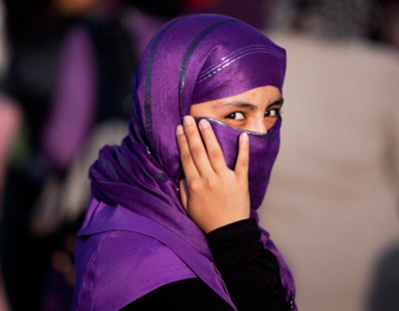 articles/2010/09/24/goldman-sachs-10000-women-dinner-pleas-for-afghan-women/lemmon-afghan-women_129330_ohlw26