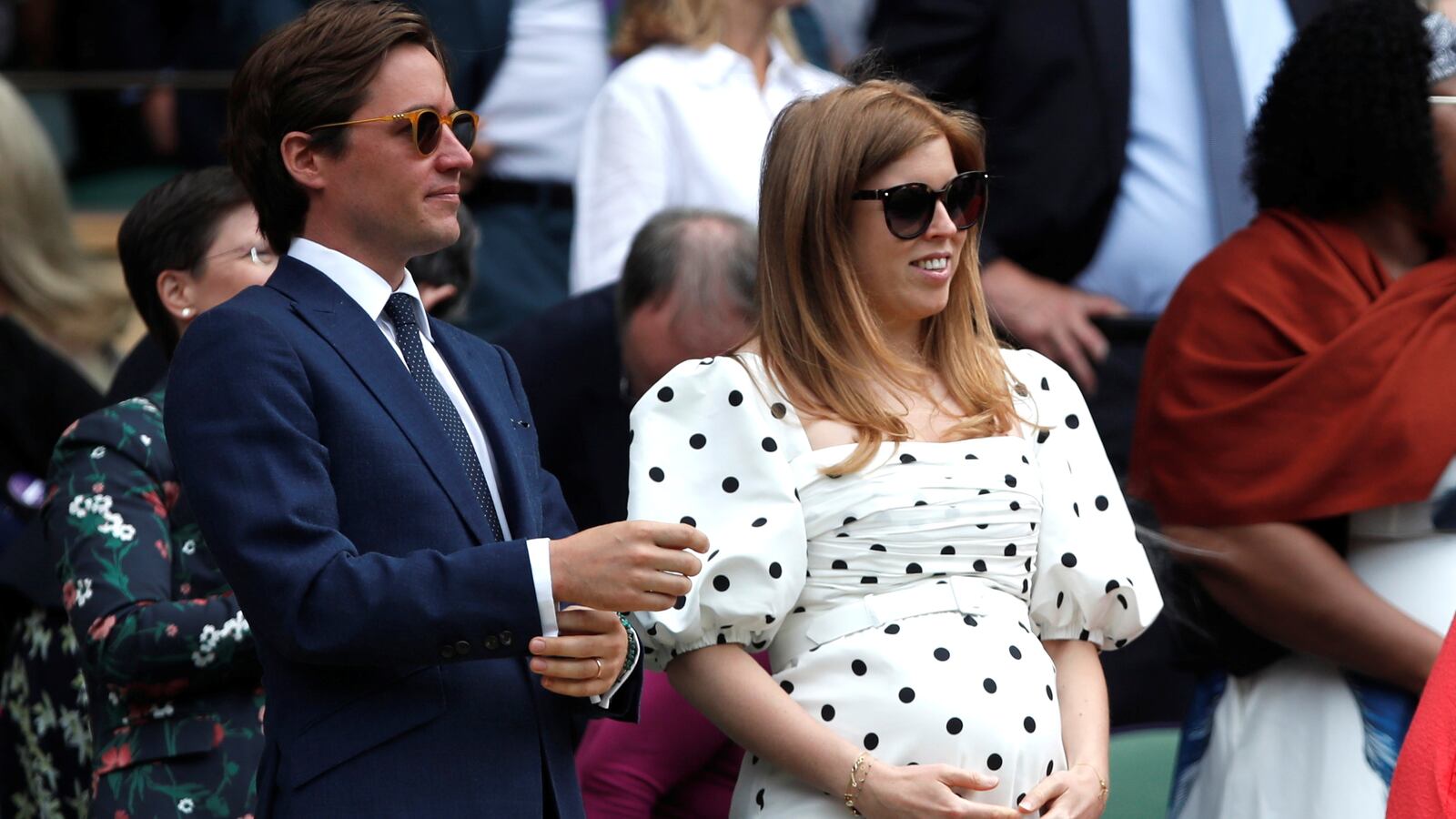 2021-09-20T123736Z_1361664492_RC2OTP9CE0WP_RTRMADP_3_BRITAIN-ROYALS-BEATRICE_d1fdyz